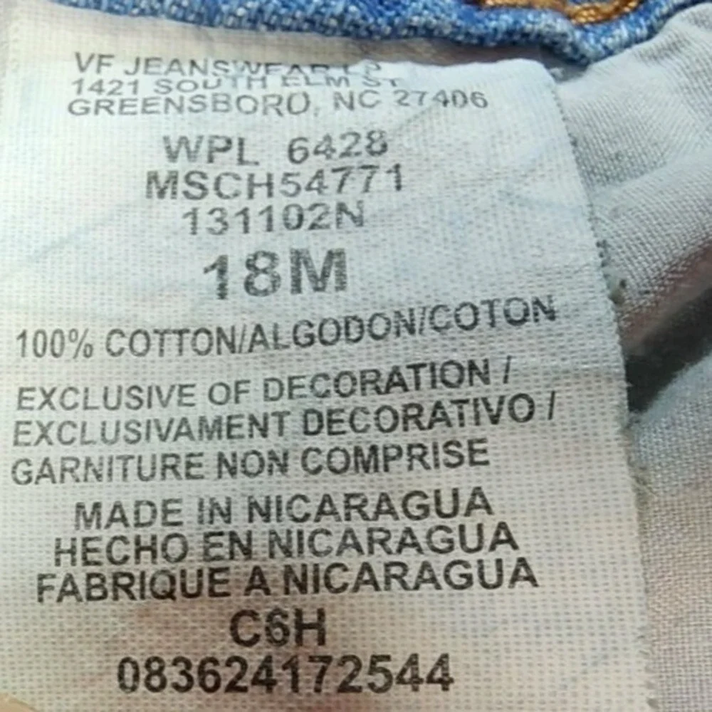 VF Jeanswear Womens Capris denim size 18M Cropped Denim‎ Wide Hem Casual